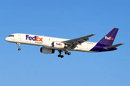 Boeing 757-200F aircraft photo.